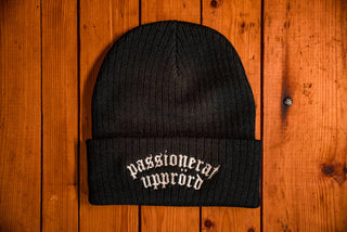 Passionerat Upprörd Recycled cuffed beanie - mangobeard