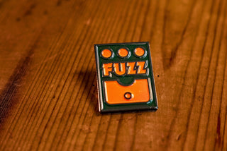 Fuzz Pedal - Pin - mangobeard