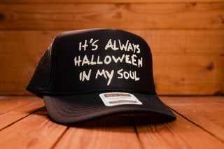 It's Always Halloween In My Soul - Trucker Cap - mangobeard
