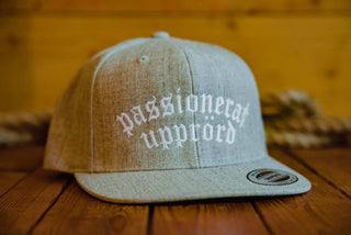 Passionerat Upprörd - Snapback - mangobeard