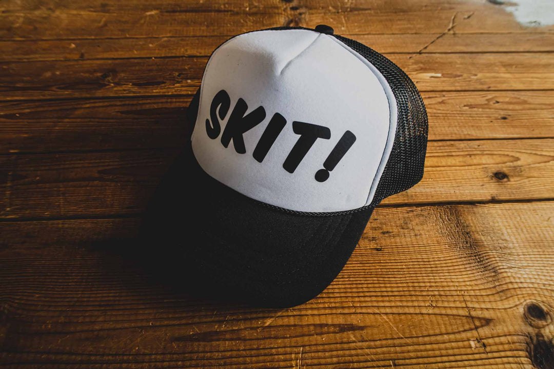 Skit! - Youth - Trucker Cap - mangobeard