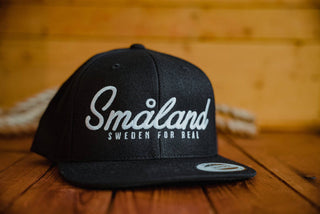 Småland - Snapback - mangobeard